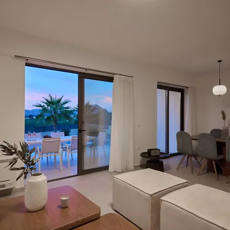 ヴィラ Kyamon Luxury With Heated Saltwater Pool Near Chania