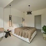 Kyamon Luxury With Heated Saltwater Pool Near Chania Villa