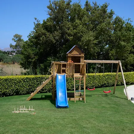 Villa Kyamon Luxury - Peaceful Escape With Heated Pool Near Chania! Chania (Crete)