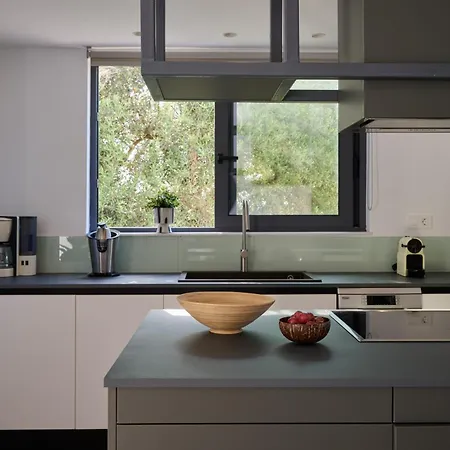 Kyamon Luxury With Heated Saltwater Pool Near Chania