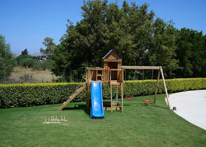 Вілла Kyamon Luxury With Heated Saltwater Pool Near Chania Ханья (Крит)