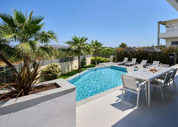 Kyamon Luxury With Heated Saltwater Pool Near Chania Вілла Ханья (Крит)