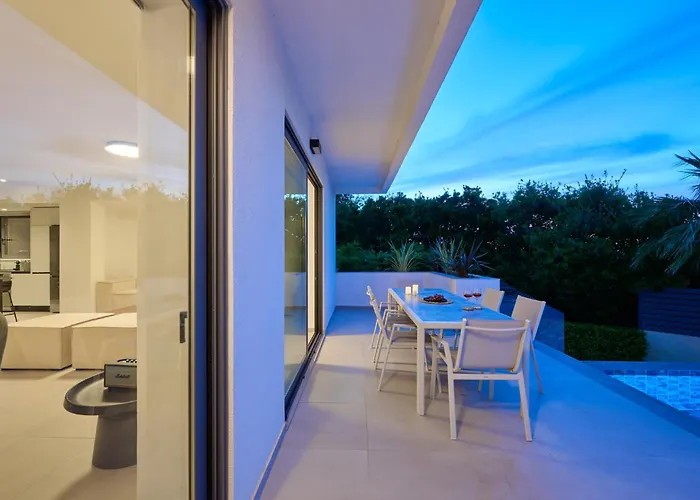 Kyamon Luxury With Heated Saltwater Pool Near Chania *