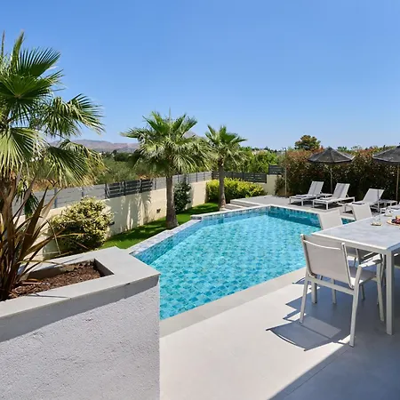 Kyamon Luxury With Heated Saltwater Pool Near Chania Villa La Canea